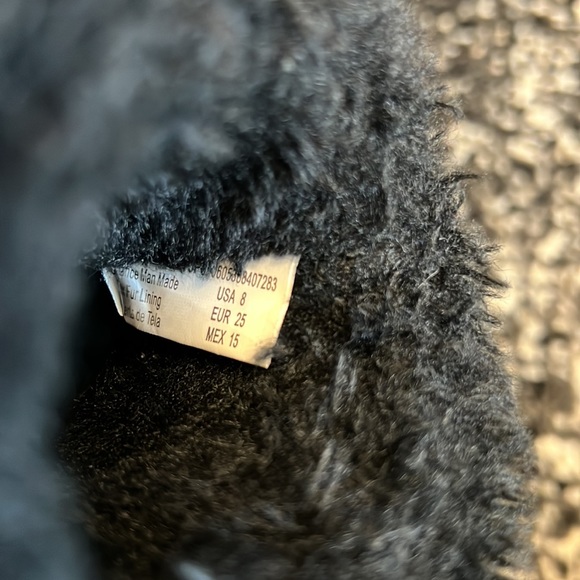 Kids boots- size toddler 8. - Picture 5 of 5